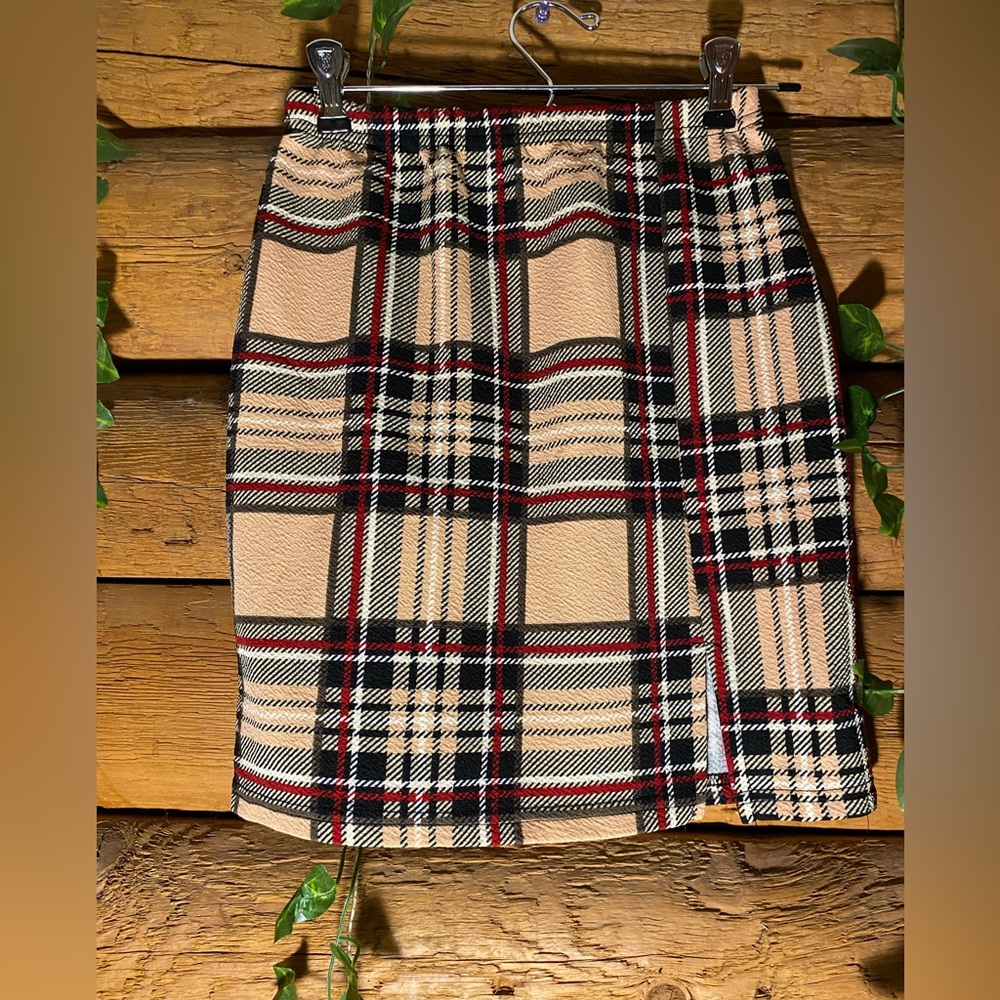 Women’s Skirt- Shein